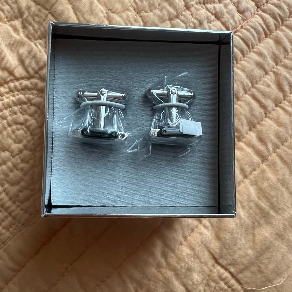 Calvin Klein cufflinks - Picture 3 of 5